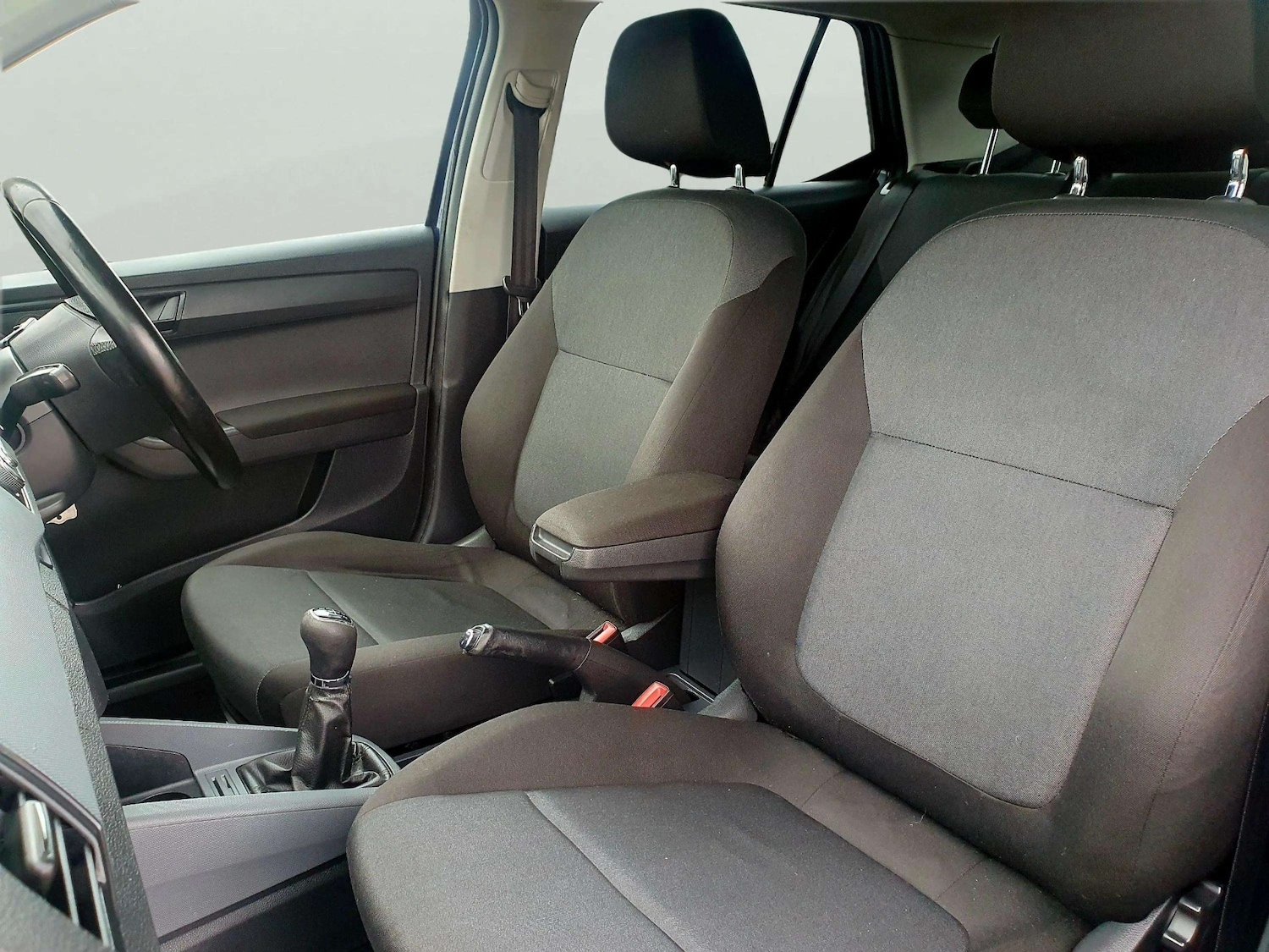 Used Skoda Fabia 2015 for sale - 78081435: Photo 35