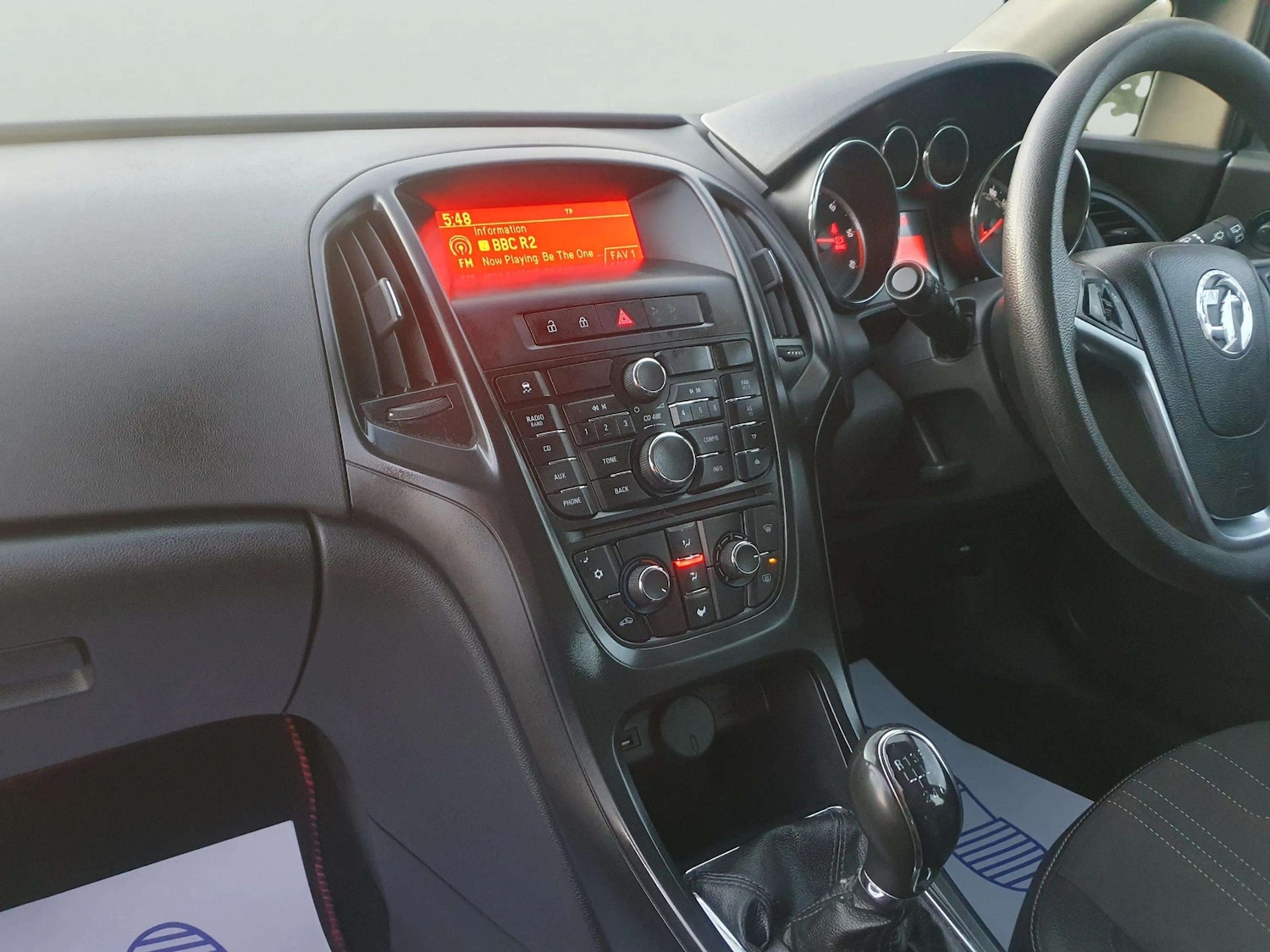 Used Vauxhall Astra 2012 for sale - 76379425: Photo 41