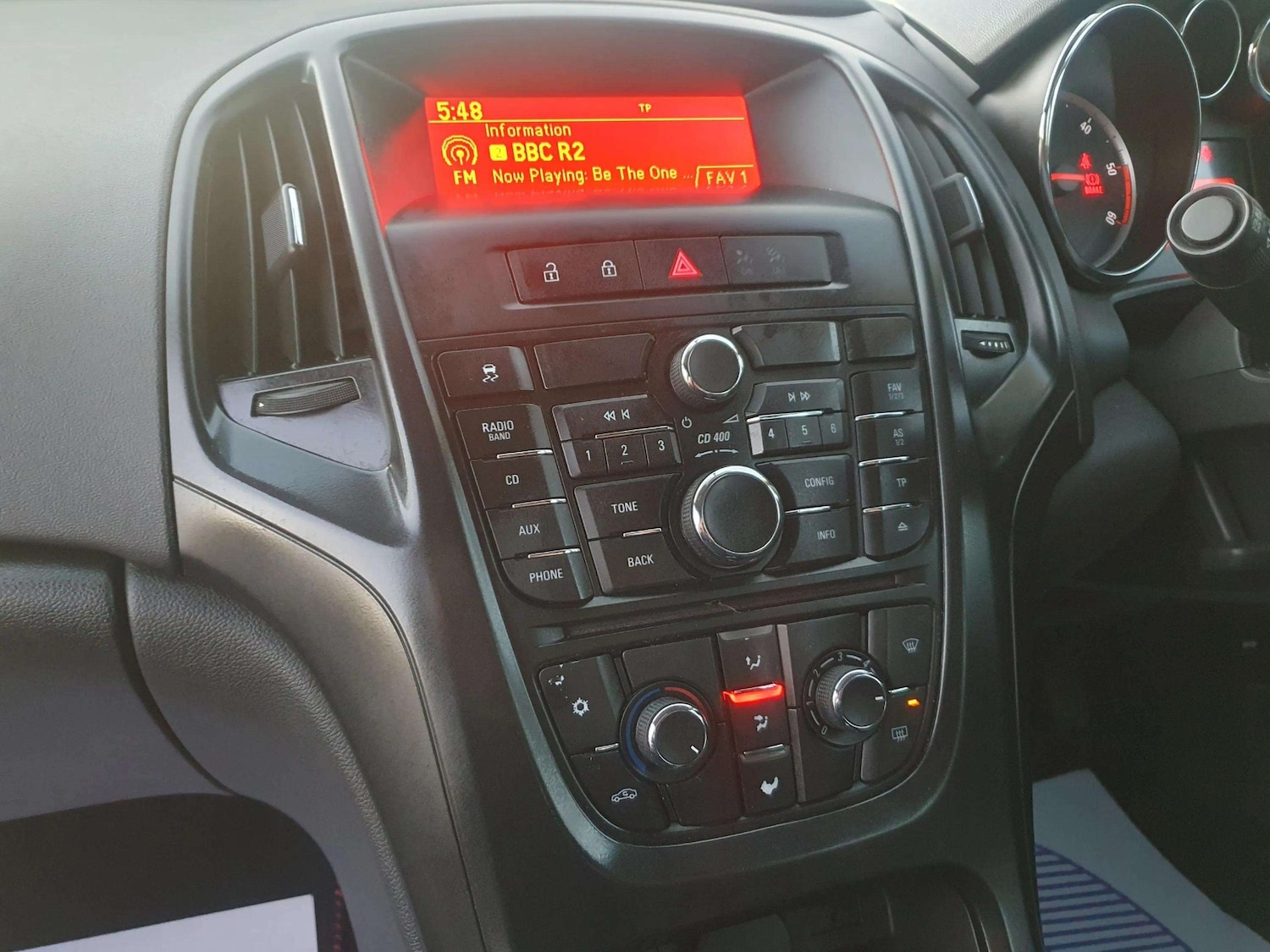 Used Vauxhall Astra 2012 for sale - 76379425: Photo 43