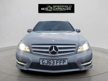 Used Mercedes-Benz C Class 2013 for sale - 77848884: Photo