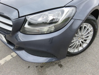 Used Mercedes-Benz C-Class 2015 for sale - 75478257: Photo