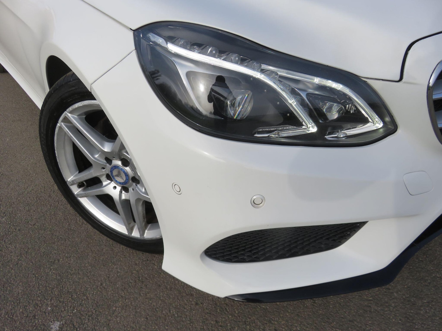 Used Mercedes-Benz E Class for sale - 77752901: Photo 10