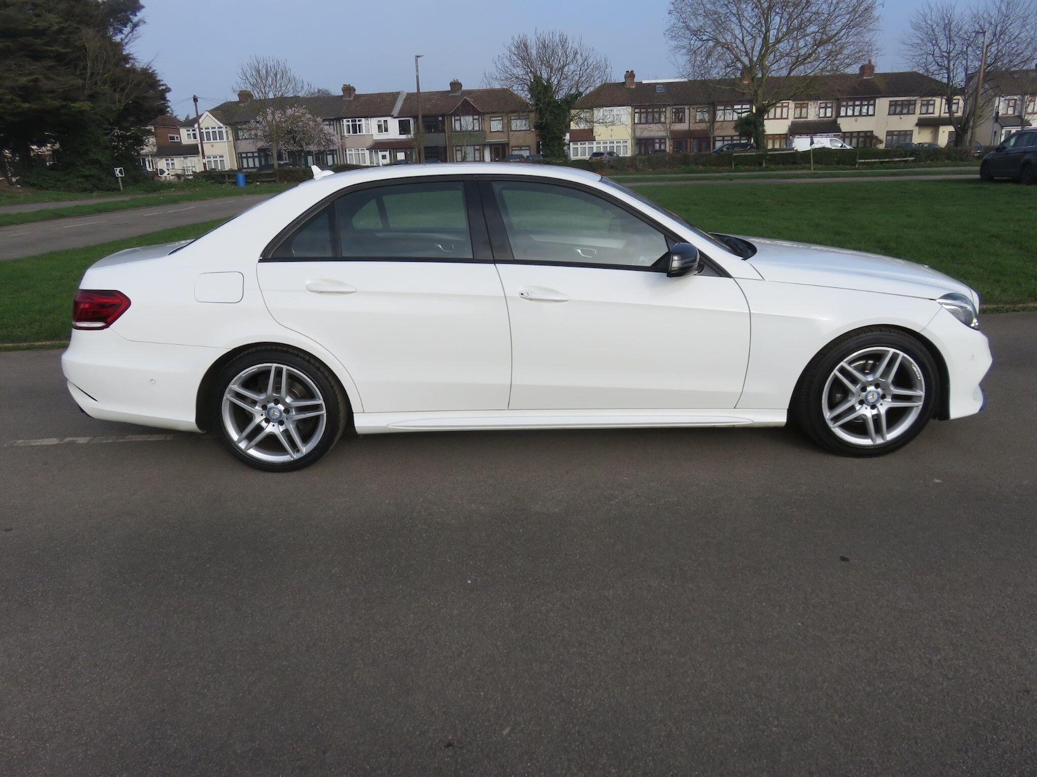 Used Mercedes-Benz E Class for sale - 77752901: Photo 11