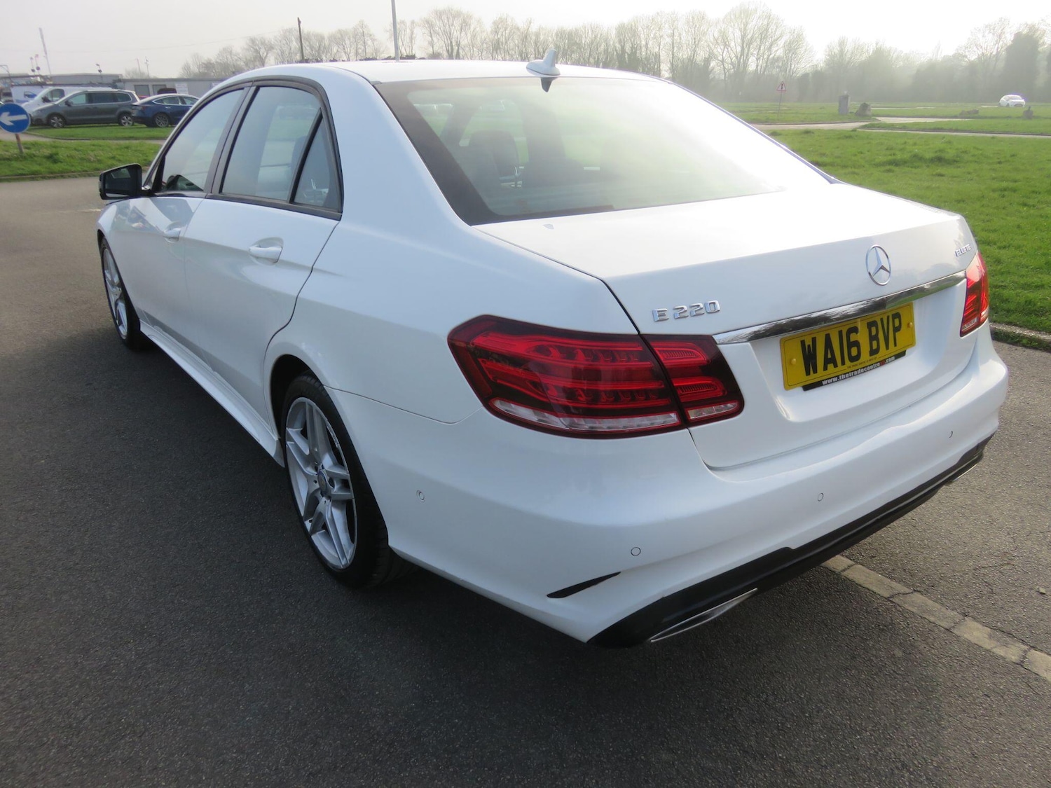 Used Mercedes-Benz E Class for sale - 77752901: Photo 14