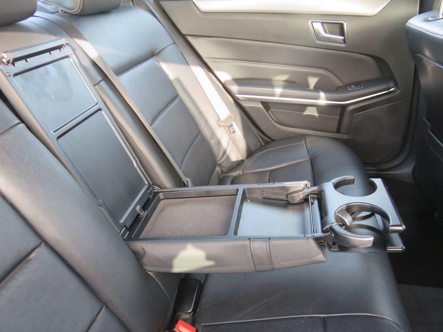 Used Mercedes-Benz E Class for sale - 77752901: Photo 41