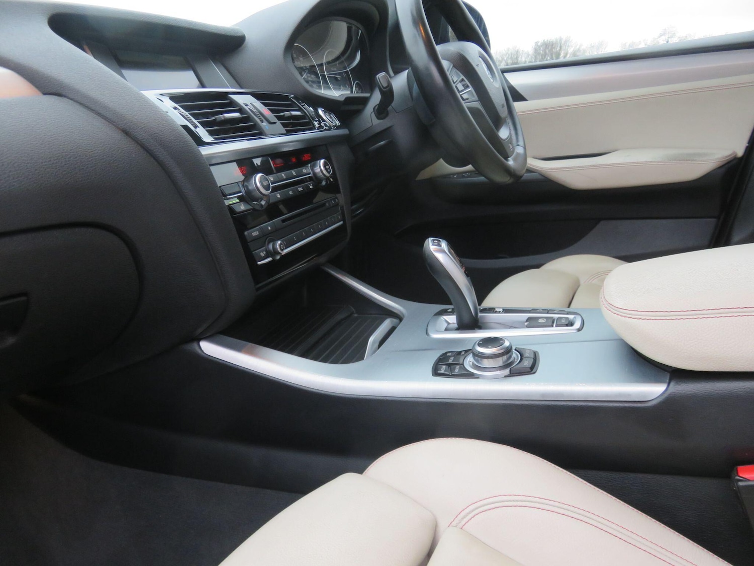 Used BMW X4 2015 for sale - 77238519: Photo 45