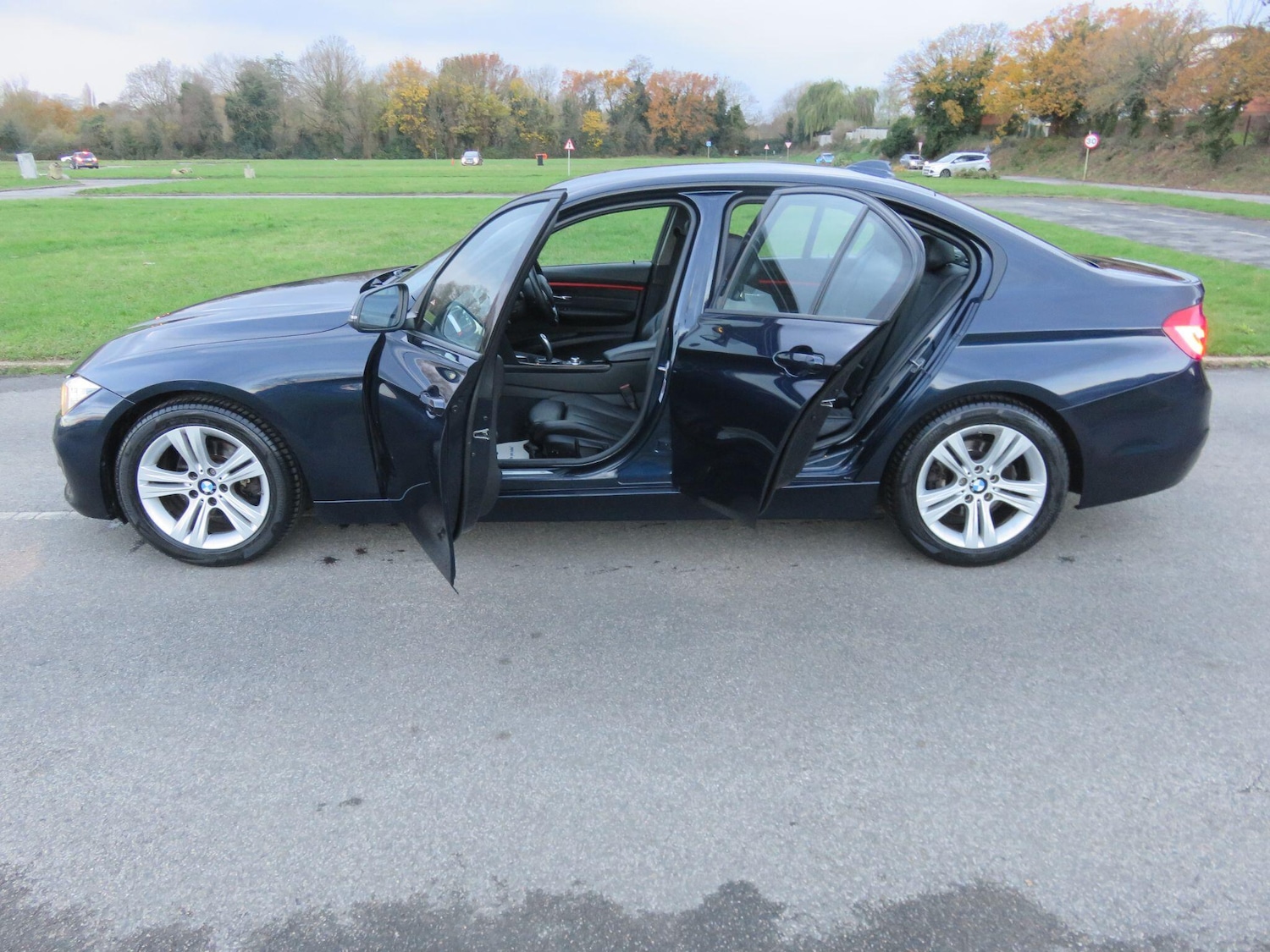 Used BMW 3 Series 2016 for sale - 76850397: Photo 17