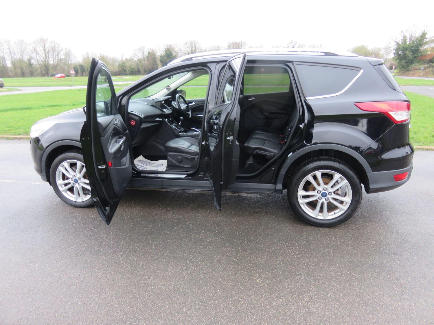 Used Ford Kuga 2016 for sale - 77611570: Photo 17