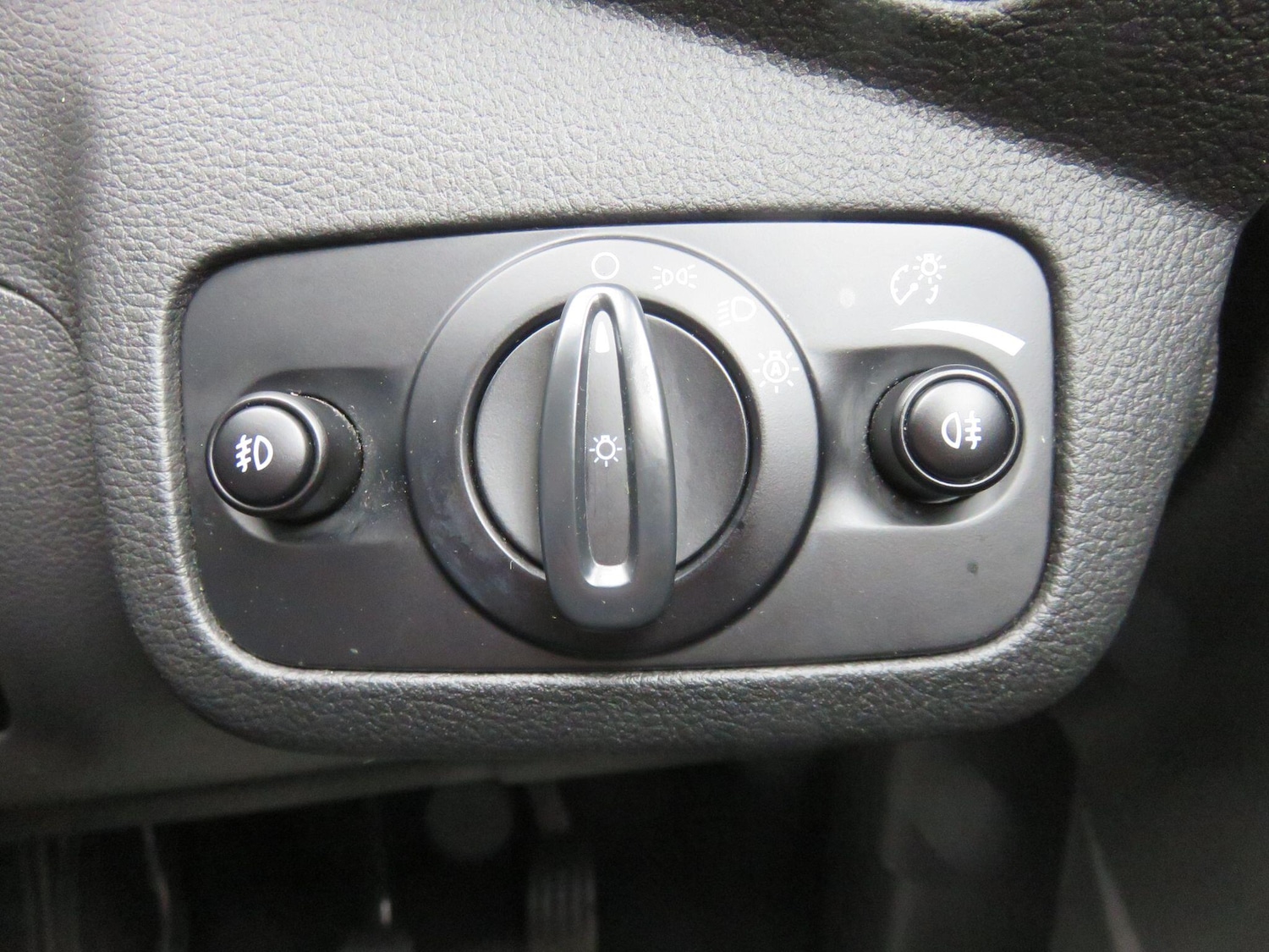 Used Ford Kuga 2016 for sale - 77611570: Photo 35