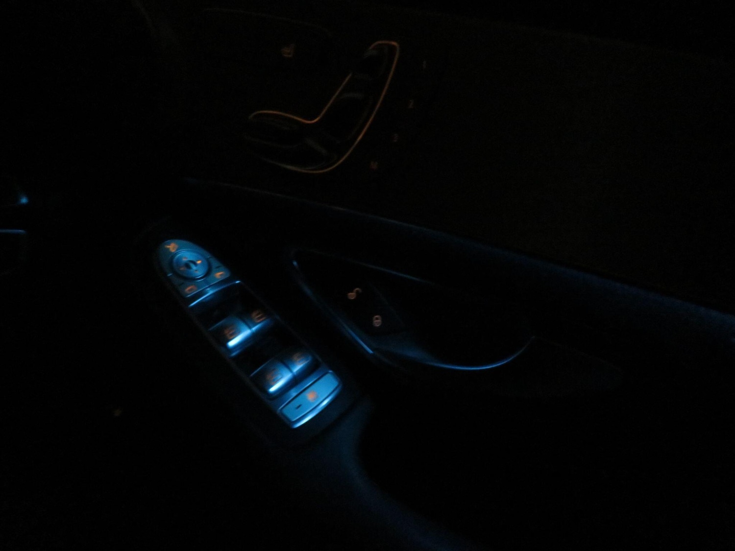 Used Mercedes-Benz C Class 2016 for sale - 77074286: Photo 34