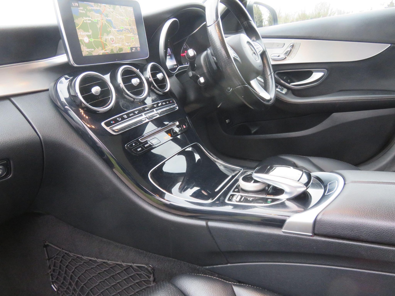 Used Mercedes-Benz C Class 2016 for sale - 77074286: Photo 65