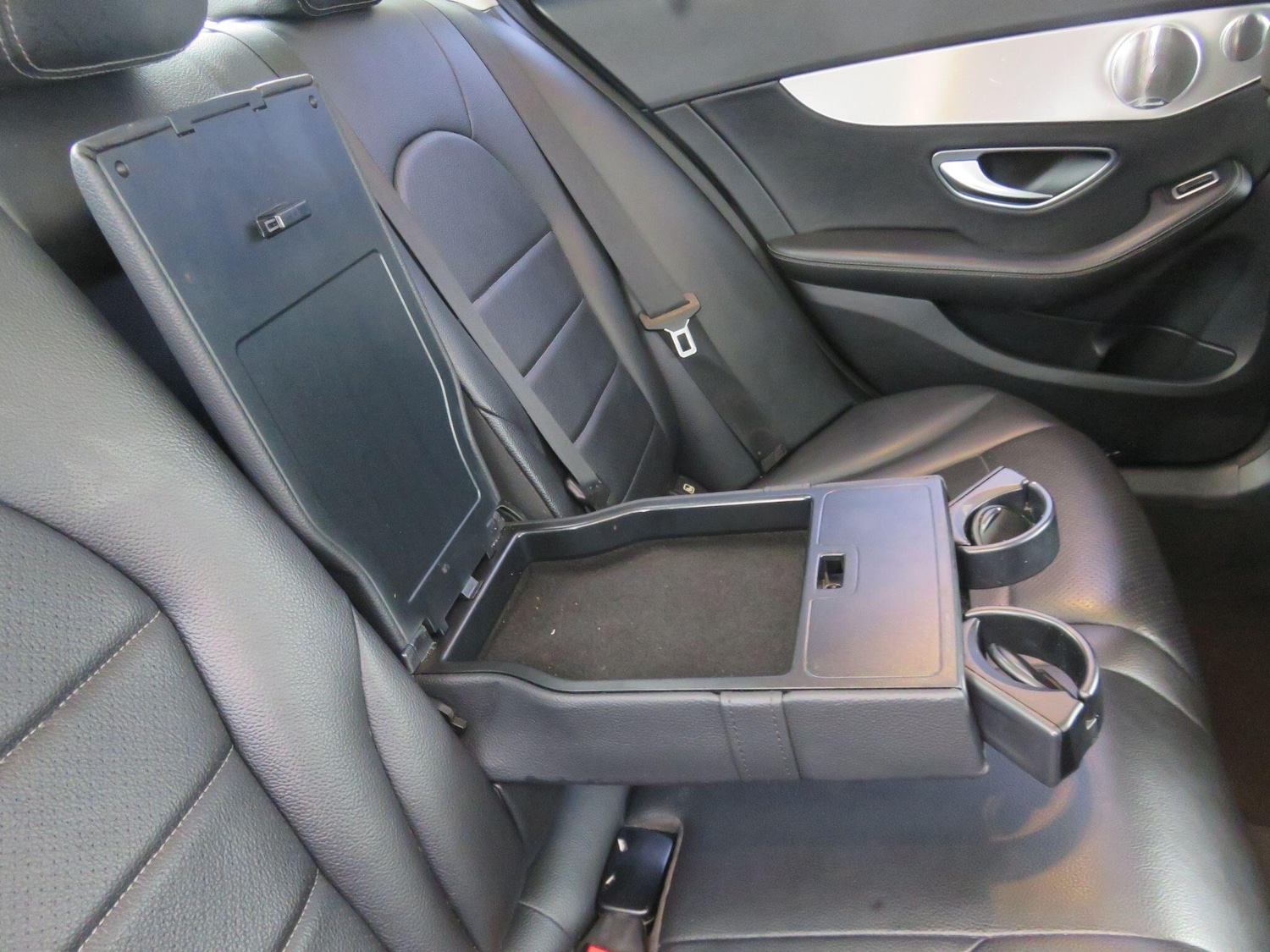 Used Mercedes-Benz C Class 2016 for sale - 77074286: Photo 70