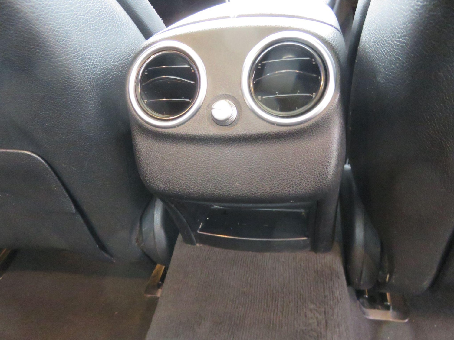 Used Mercedes-Benz C Class 2016 for sale - 77074286: Photo 71