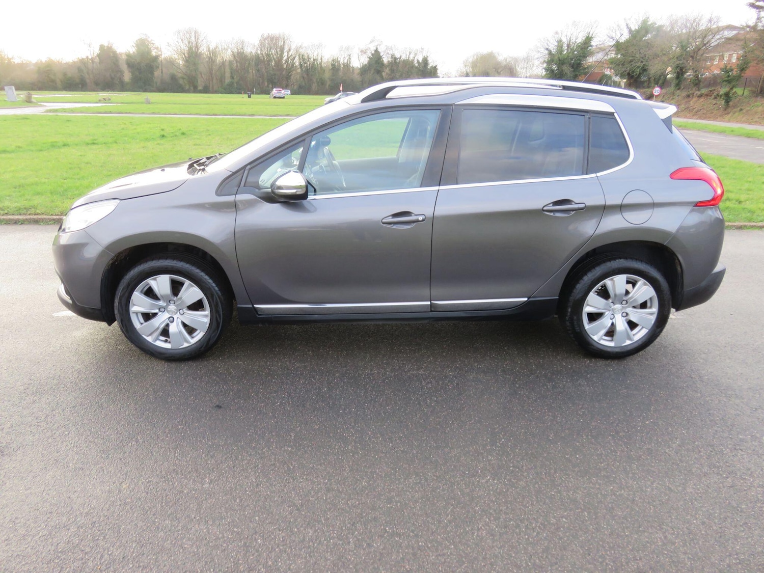 Used Peugeot 2008 2016 for sale - 77202893: Photo 15
