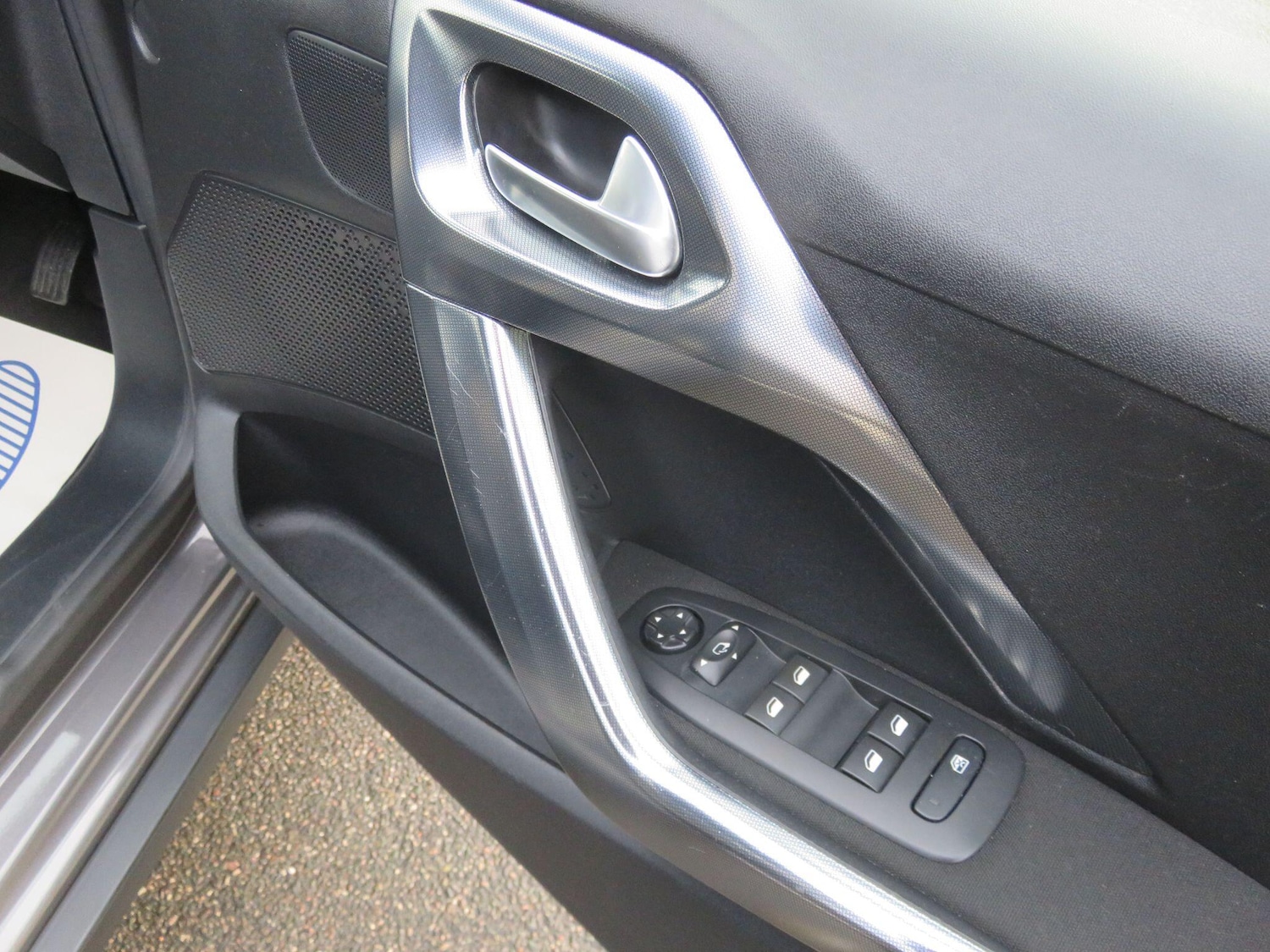 Used Peugeot 2008 2016 for sale - 77202893: Photo 36