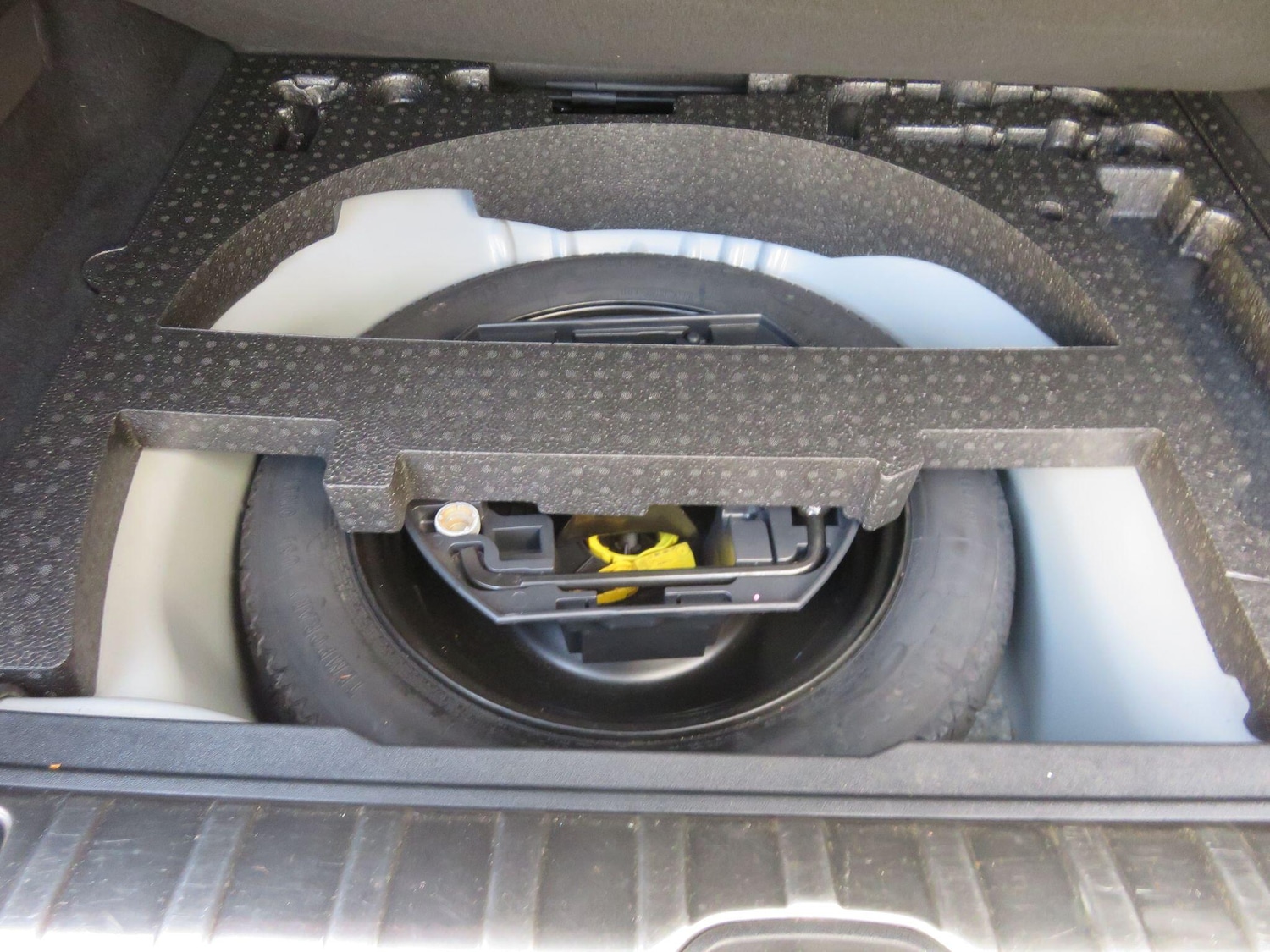 Used Peugeot 2008 2016 for sale - 77202893: Photo 45