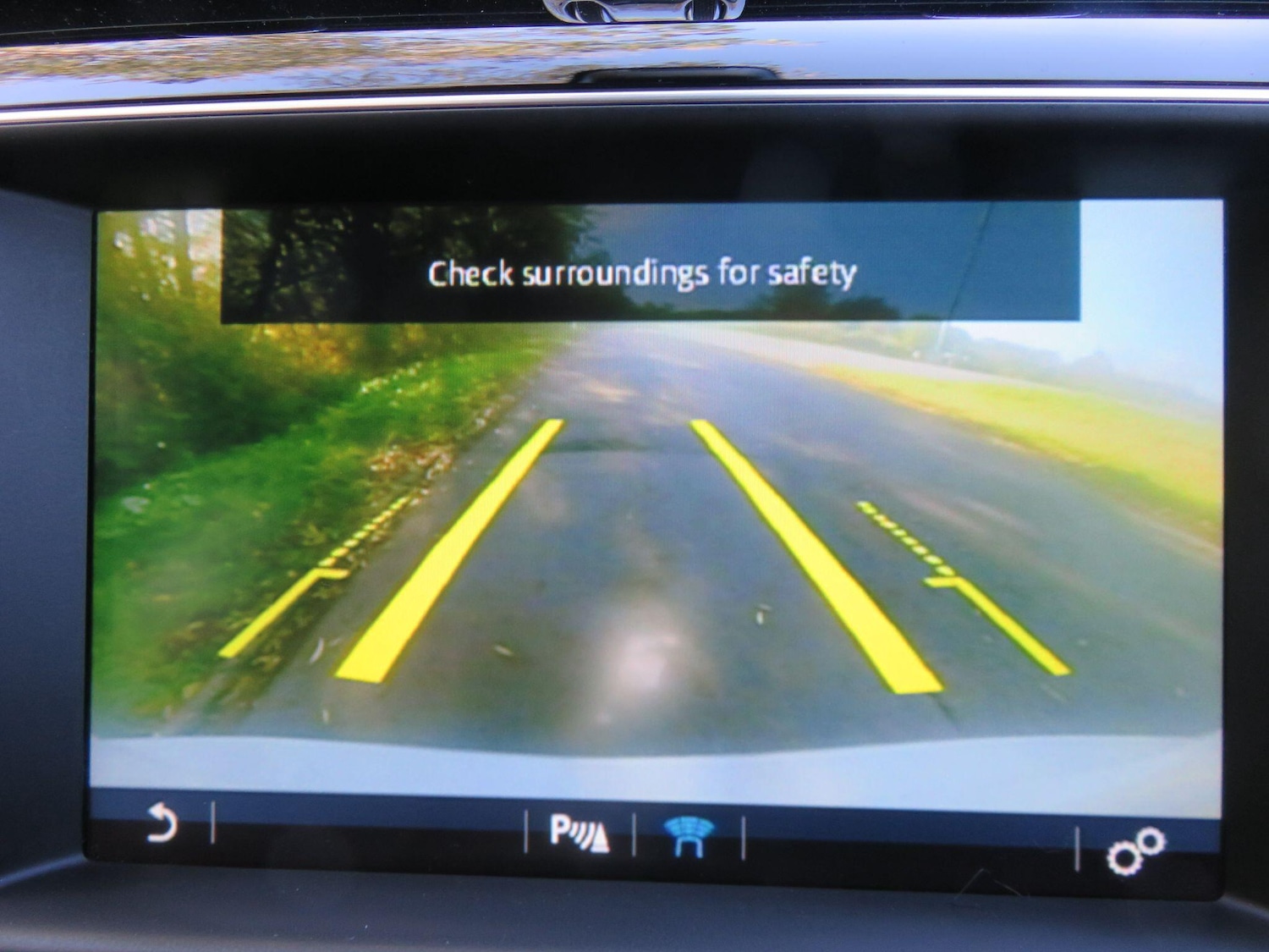 Used Jaguar XE 2015 for sale - 76381343: Photo 29