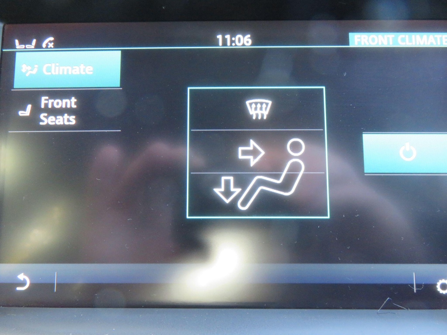 Used Jaguar XE 2015 for sale - 76381343: Photo 33