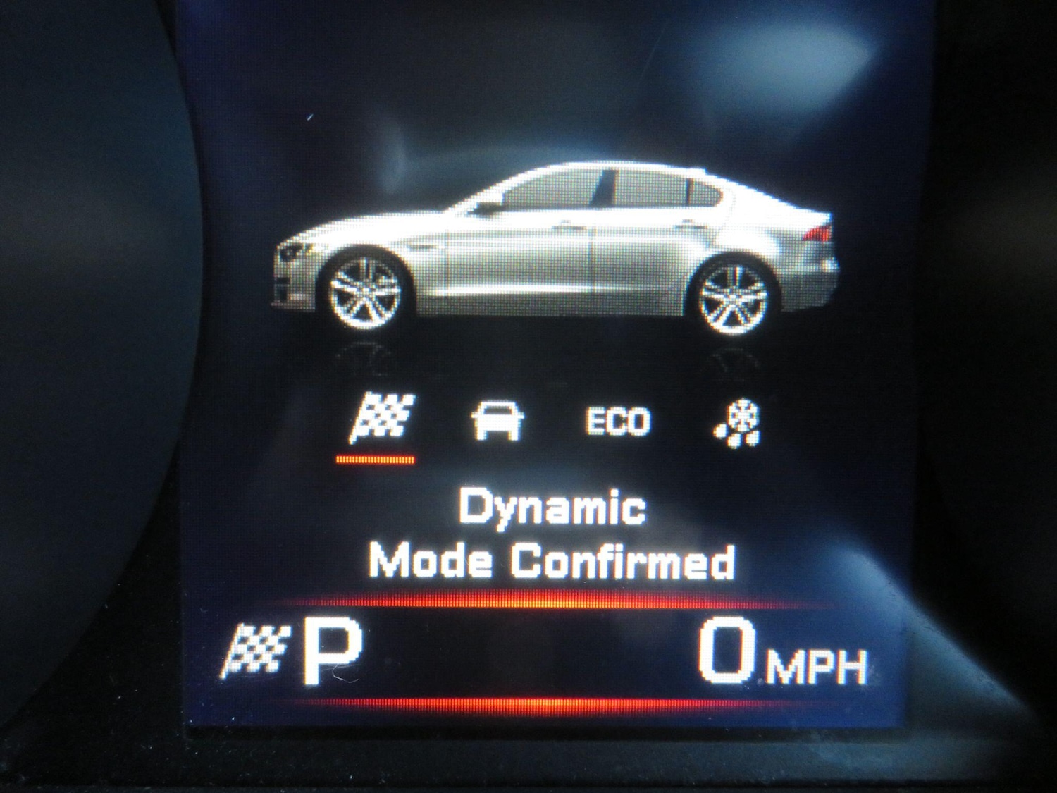 Used Jaguar XE 2015 for sale - 76381343: Photo 34