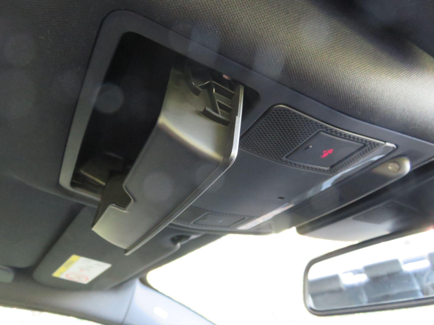 Used Jaguar XE 2015 for sale - 76381343: Photo 35