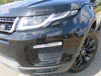 Used Land Rover Range Rover Evoque 2017 for sale - 79609732: Photo