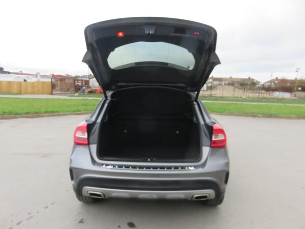 Used Mercedes-Benz GLA 2018 for sale - 76337525: Photo 18
