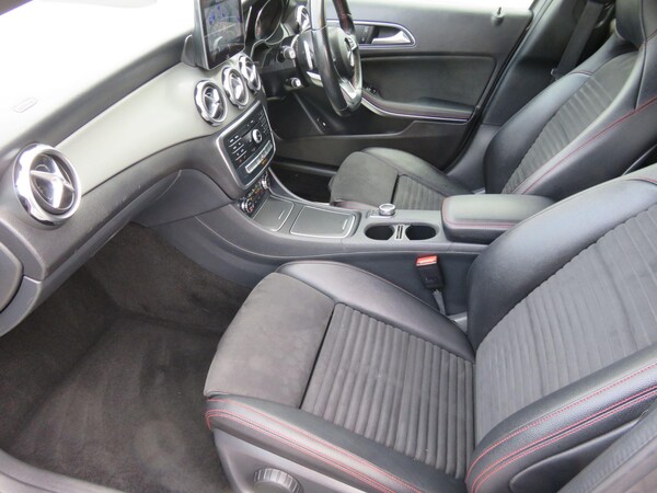 Used Mercedes-Benz GLA 2018 for sale - 76337525: Photo 39