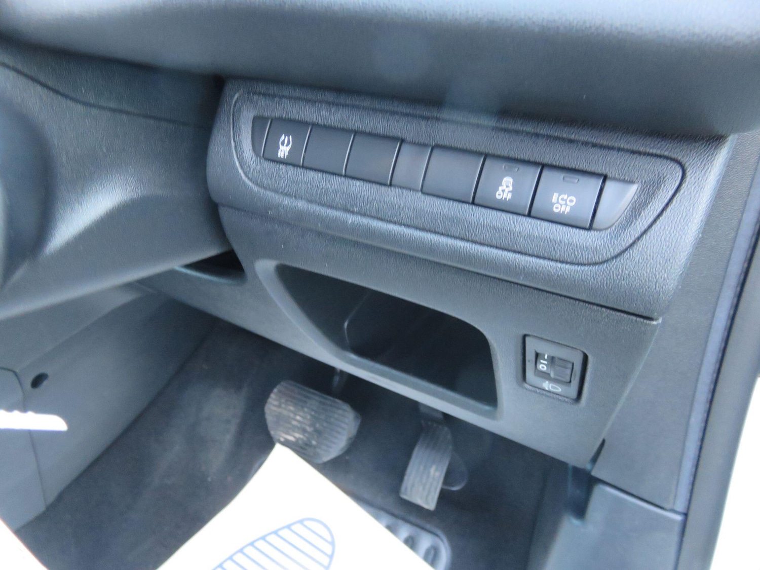 Used Peugeot 208 2014 for sale - 77131501: Photo 33