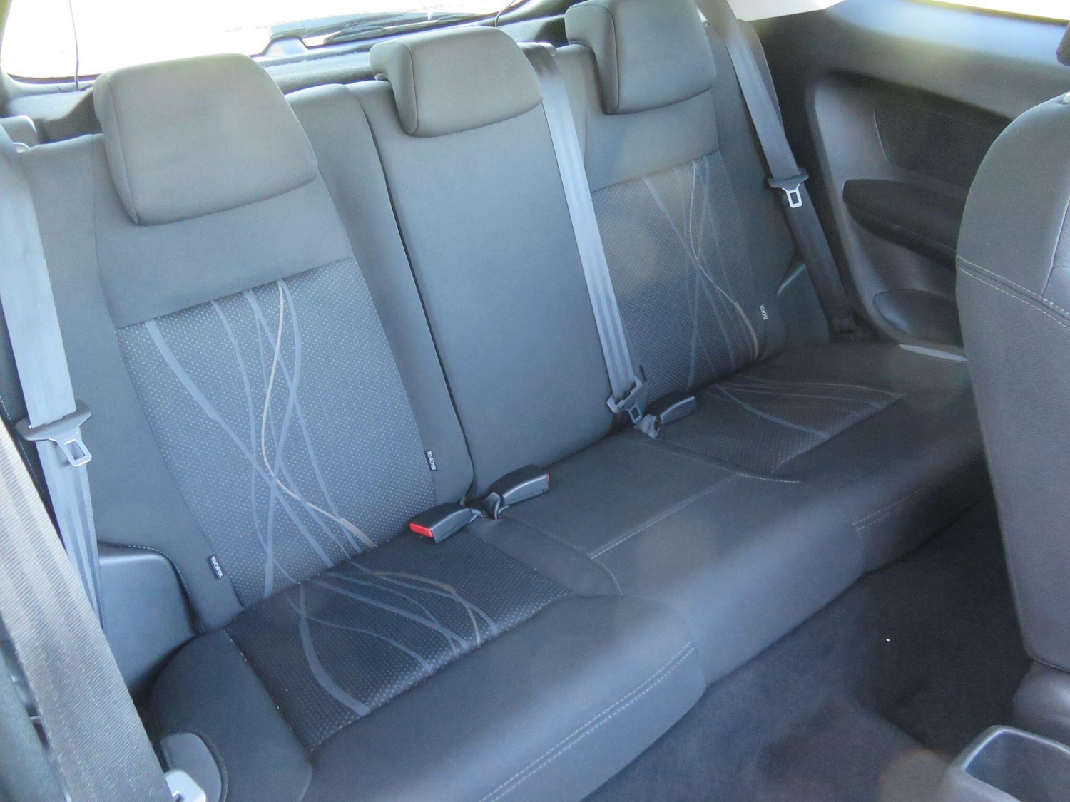 Used Peugeot 208 2014 for sale - 77131501: Photo 39