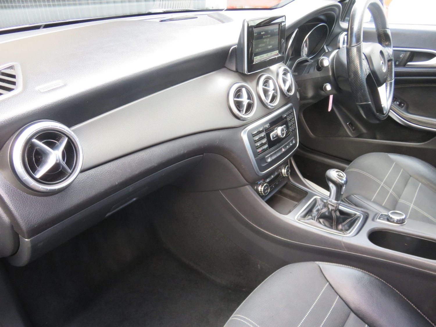 Used Mercedes-Benz CLA 2013 for sale - 77001047: Photo 29
