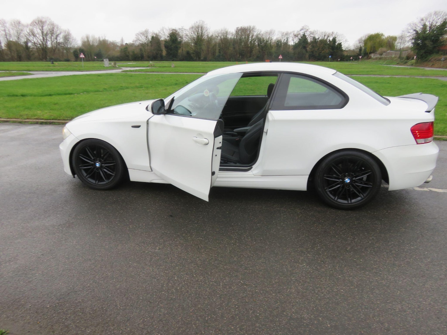 Used BMW 1 Series 2009 for sale - 76989637: Photo 17