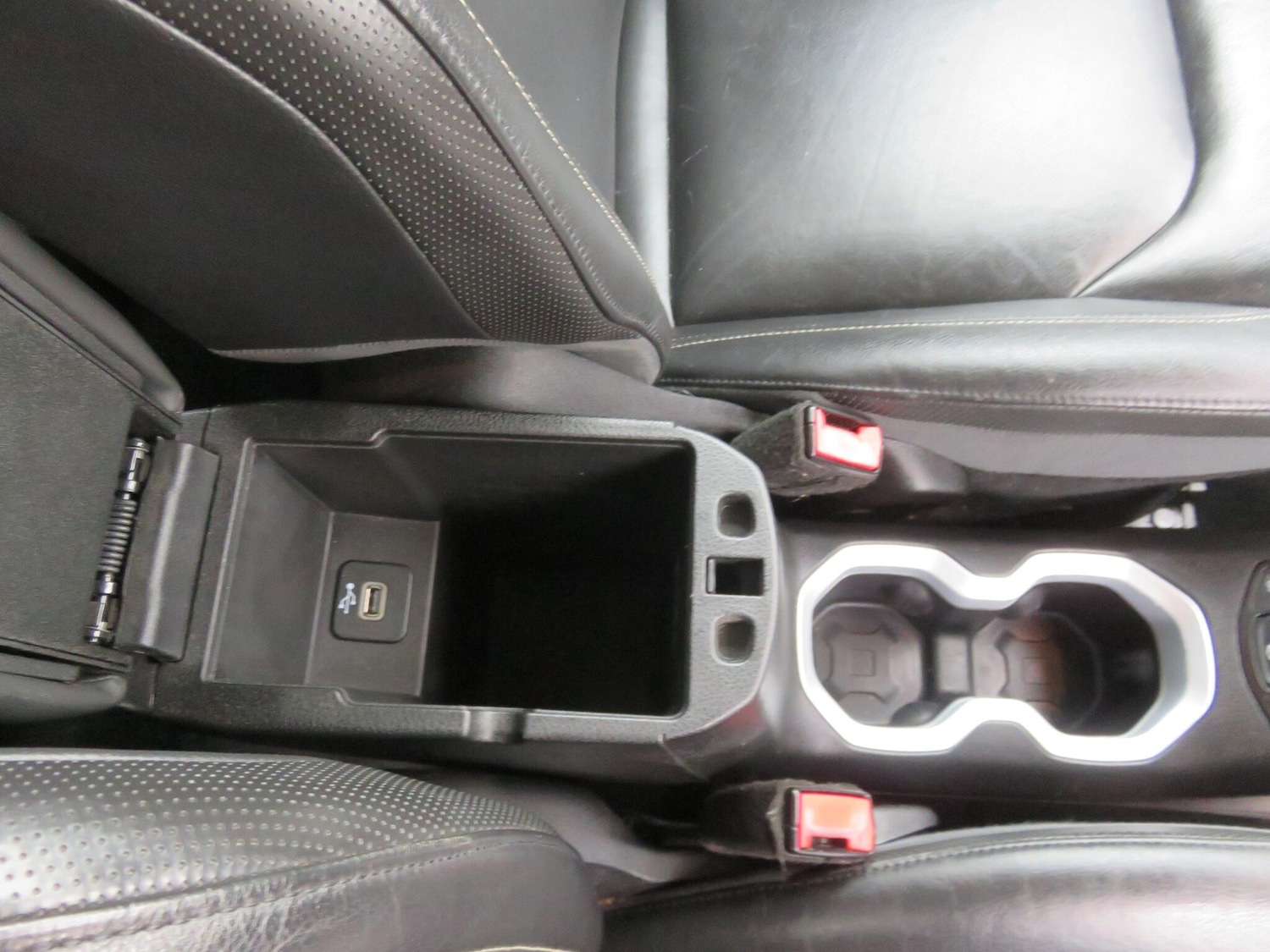 Used Jeep Renegade 2015 for sale - 76839808: Photo 38