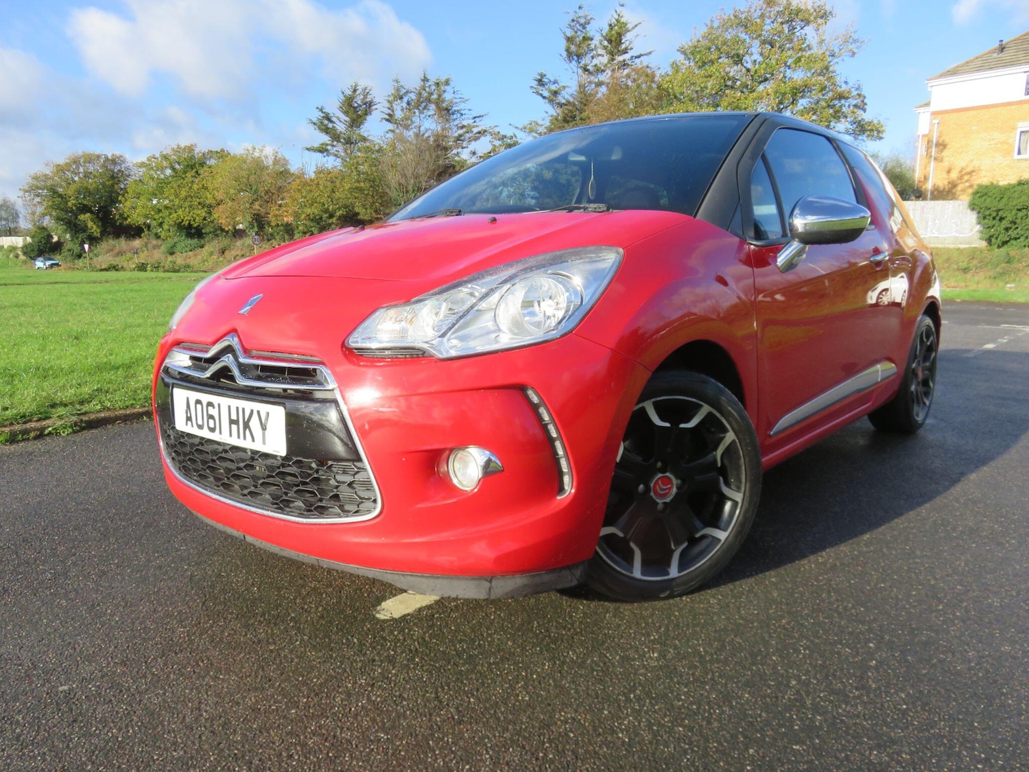 Used Citroen DS3 2011 for sale - 76753077: Photo 2