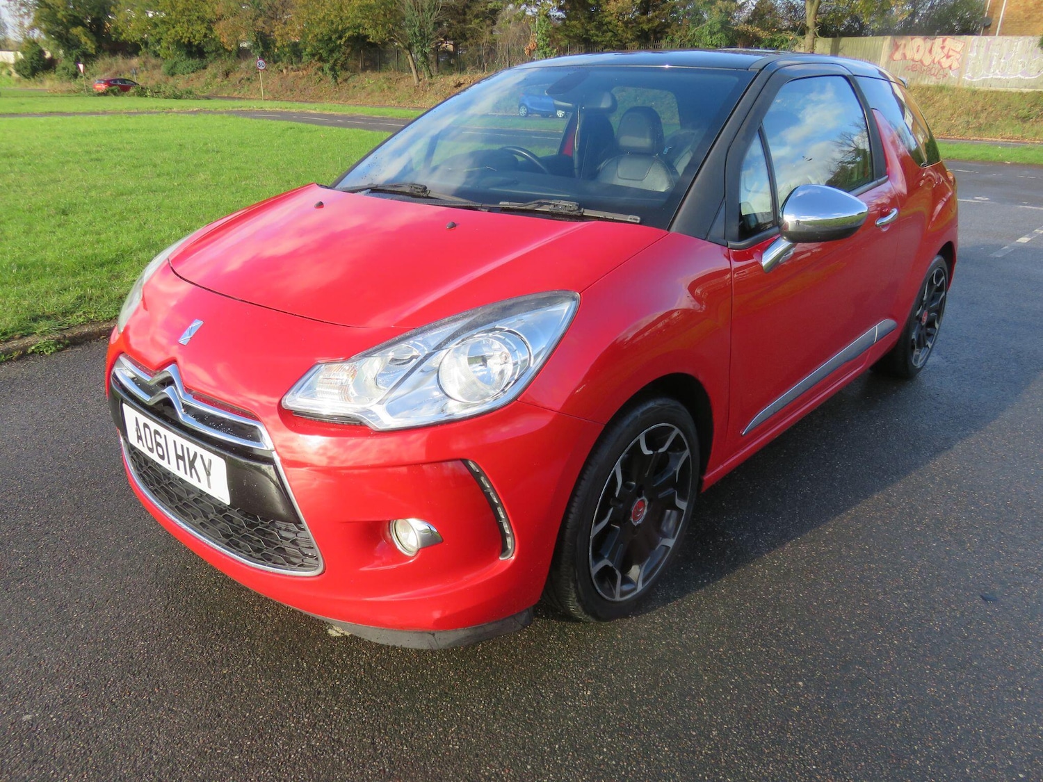 Used Citroen DS3 2011 for sale - 76753077: Photo 3
