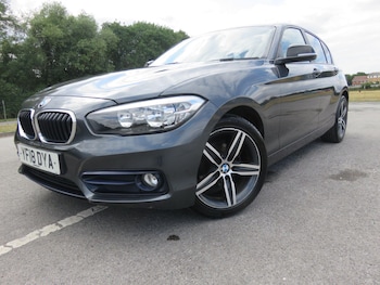 Used BMW 1 Series 2018 for sale - 75532470: Photo