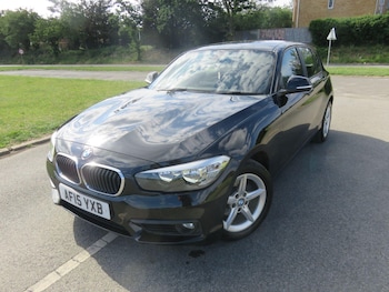 Used BMW 1 Series 2015 for sale - 79050150: Photo