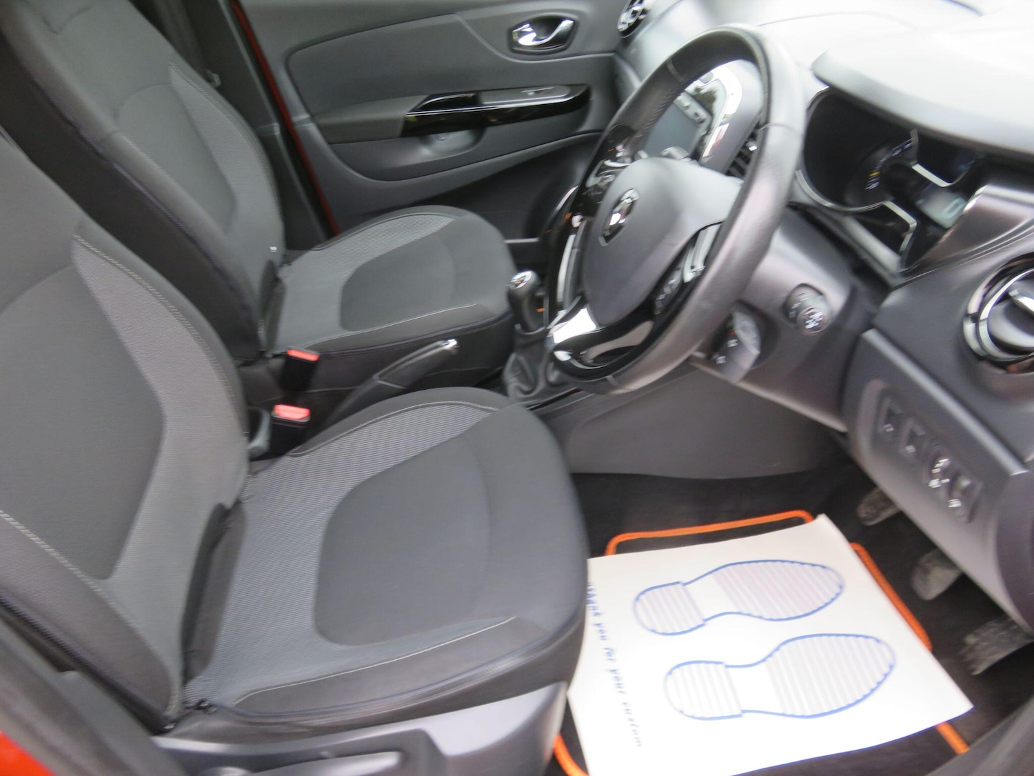 Used Renault Captur 2015 for sale - 78048176: Photo 21