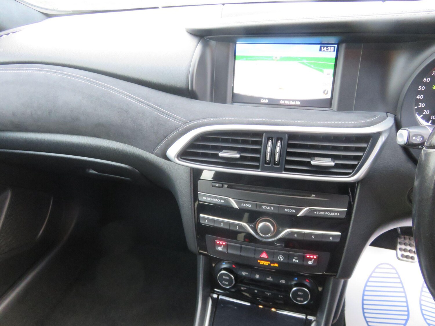 Used Infiniti Q30 for sale - 77511262: Photo 23