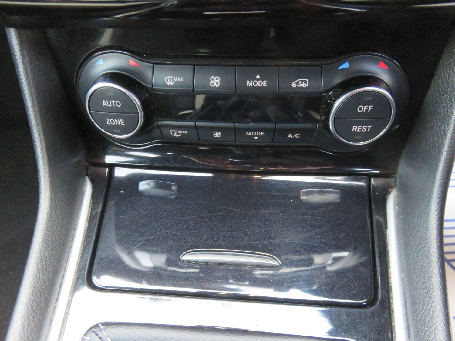 Used Infiniti Q30 for sale - 77511262: Photo 31