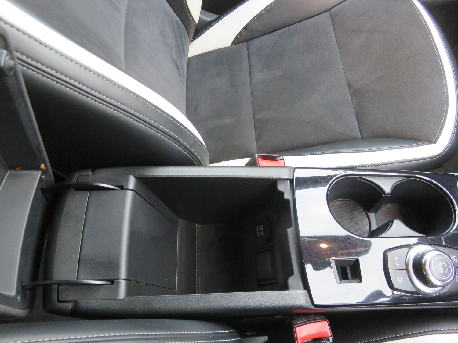 Used Infiniti Q30 for sale - 77511262: Photo 35