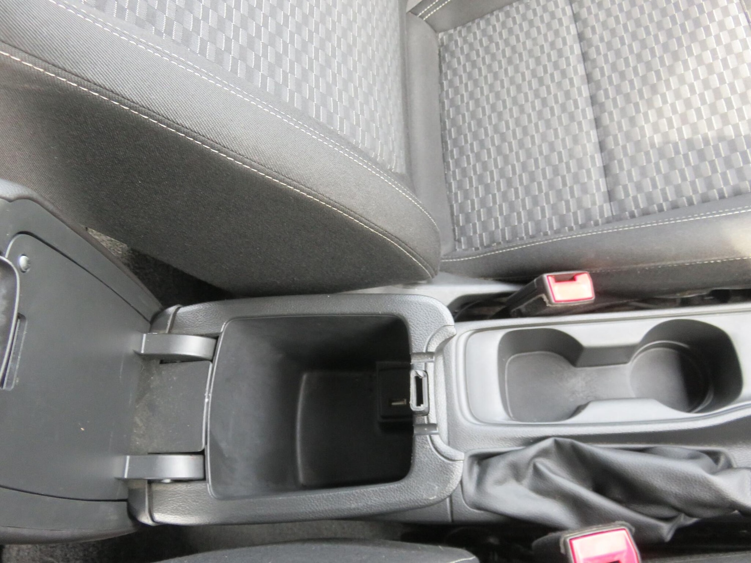 Used Vauxhall Astra 2017 for sale - 78205039: Photo 34