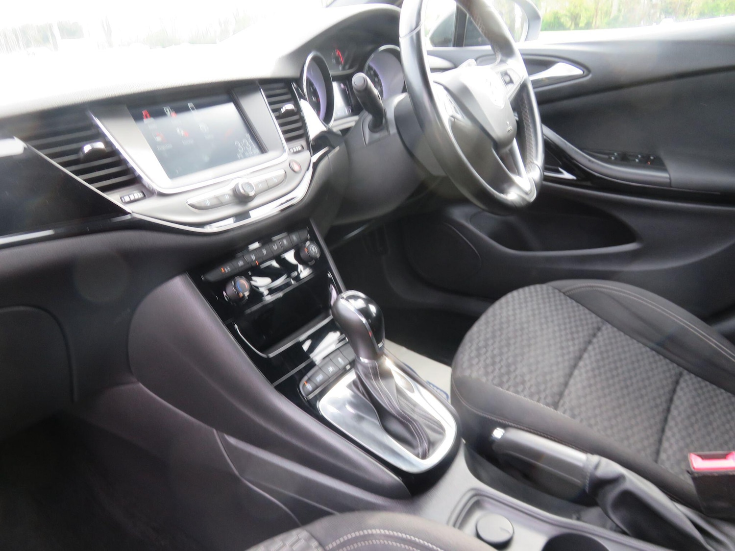 Used Vauxhall Astra 2017 for sale - 78205039: Photo 39