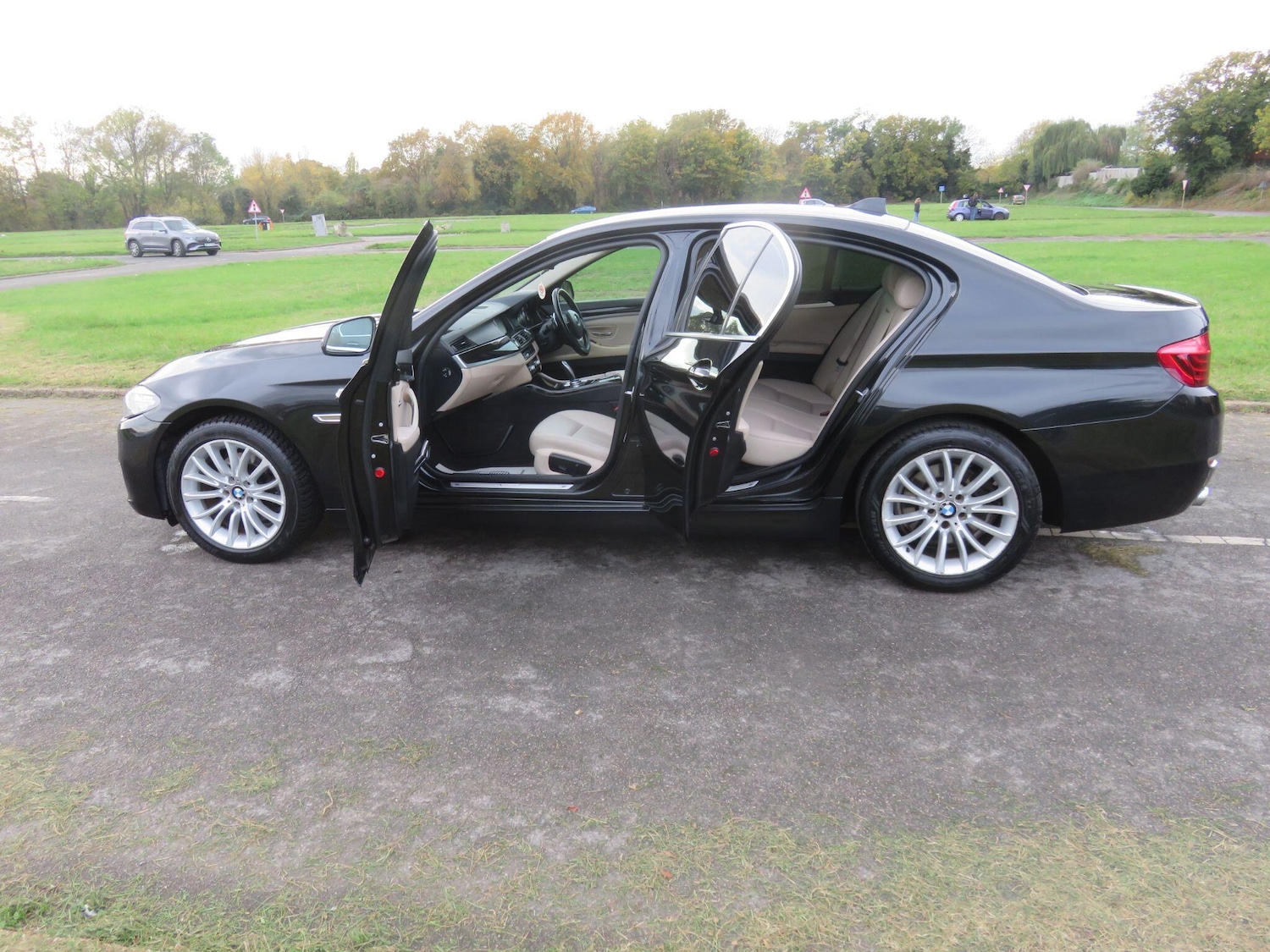 Used BMW 5 Series 2014 for sale - 76743200: Photo 17
