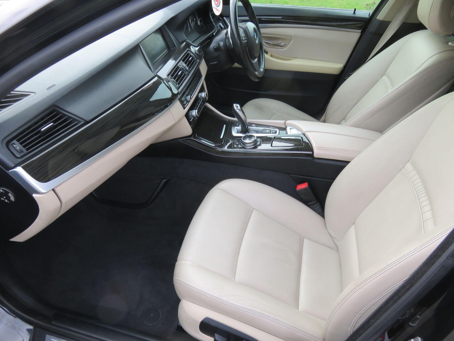 Used BMW 5 Series 2014 for sale - 76743200: Photo 45