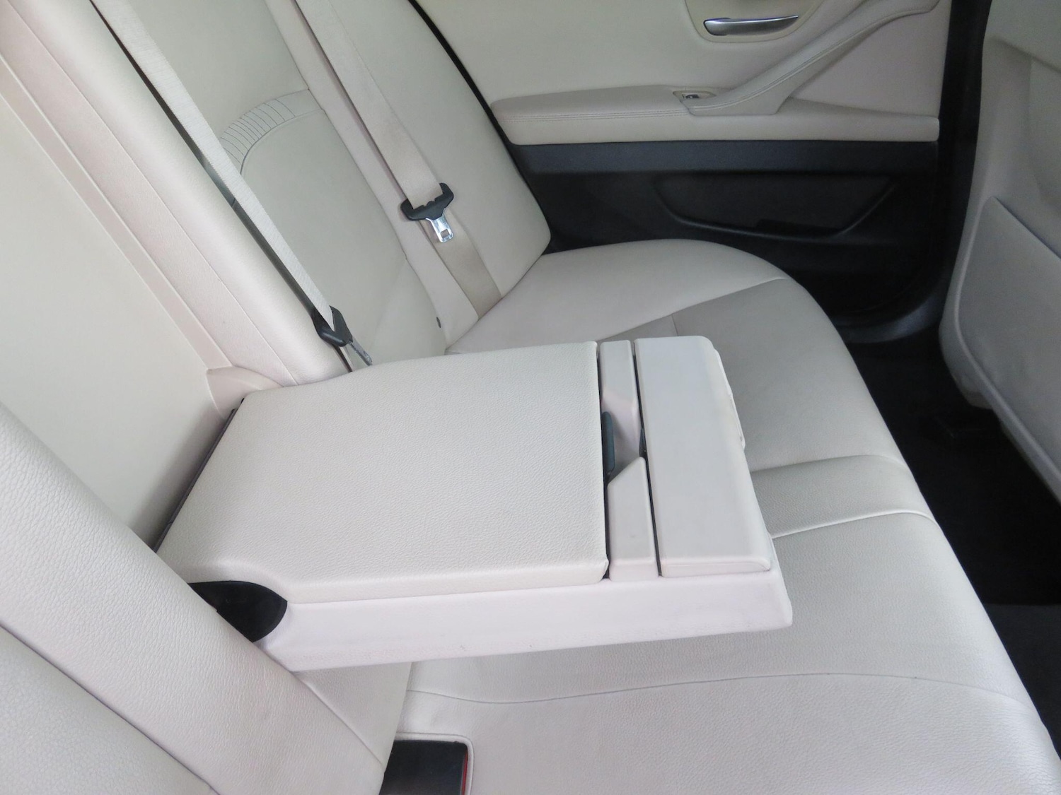 Used BMW 5 Series 2014 for sale - 76743200: Photo 48