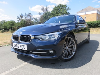 Used BMW 3 Series 2017 for sale - 79495890: Photo