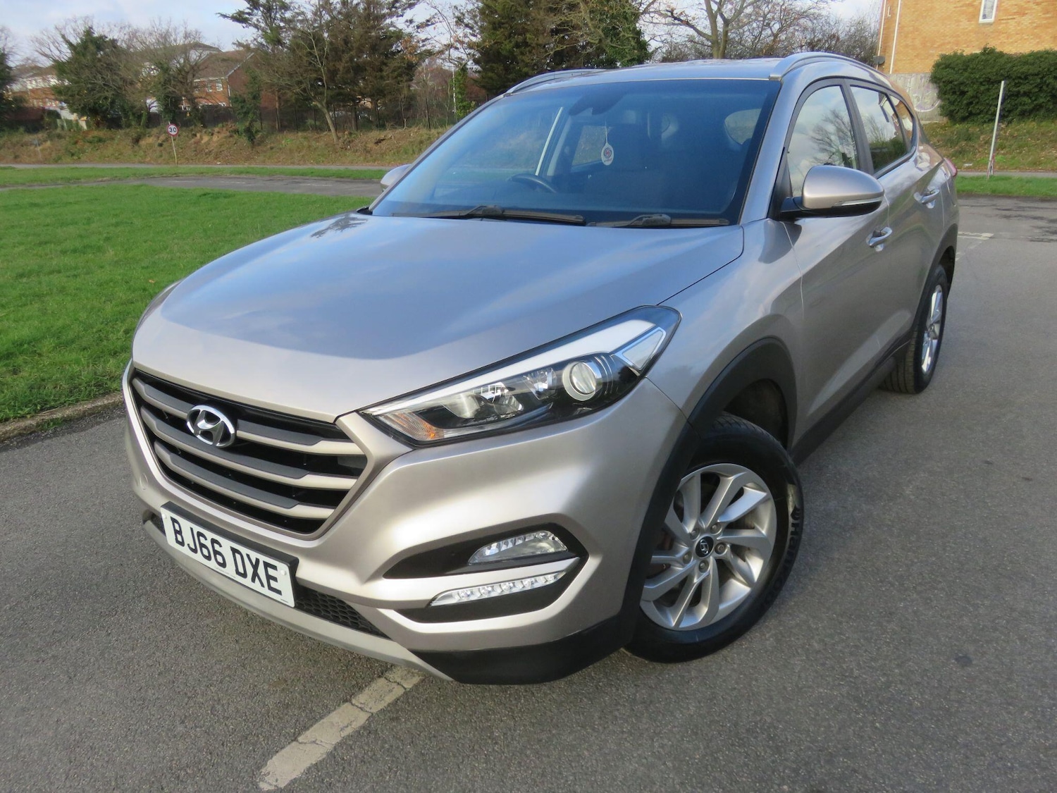Used Hyundai TUCSON 2016 for sale - 76953609: Photo 1