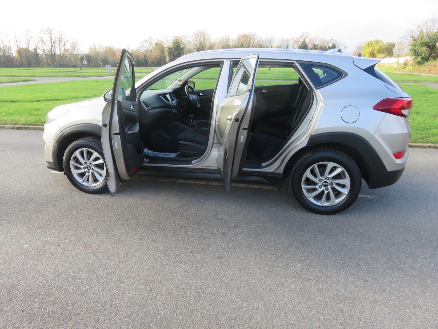 Used Hyundai TUCSON 2016 for sale - 76953609: Photo 17
