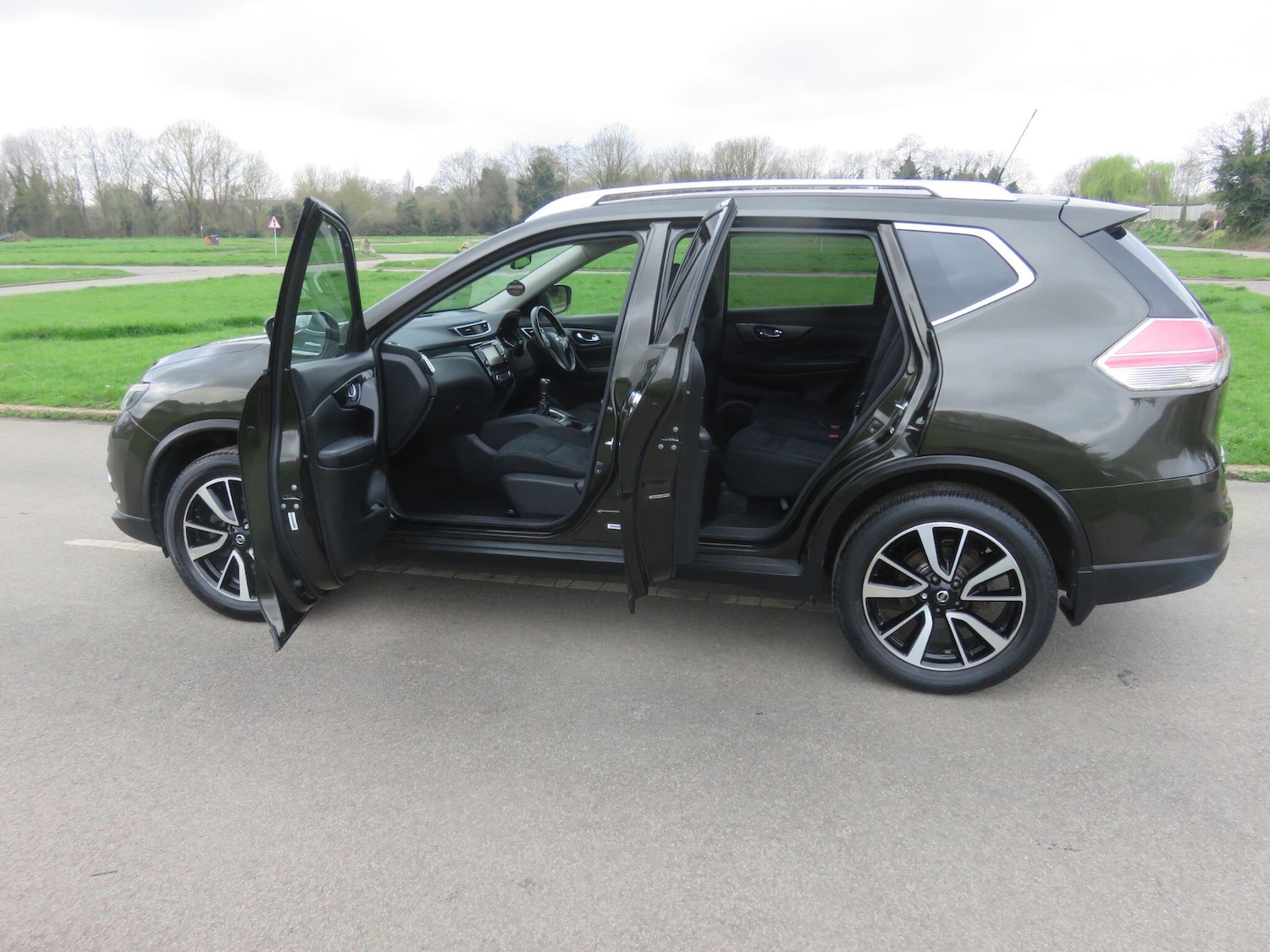 Used Nissan X-Trail 2017 for sale - 78047732: Photo 17