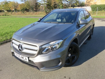 Mercedes-Benz - GLA
